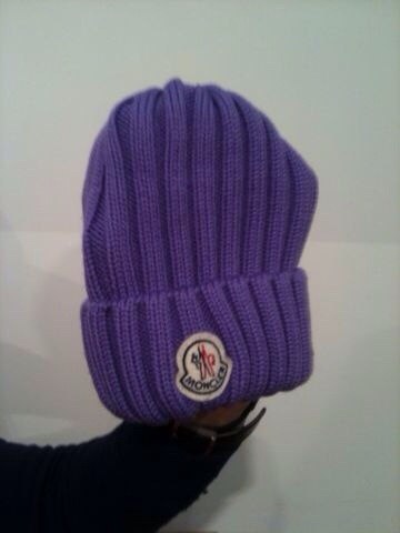 Moncler со скидками на заказ!мужское!)