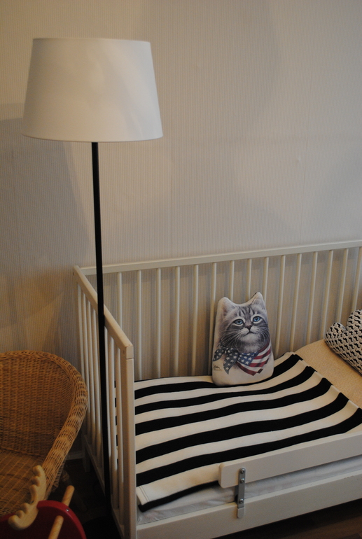 Детский мини-уголок в однушке