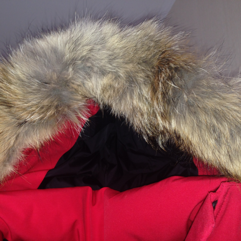 Пуховик Canada Goose Mystique Parka оригинал