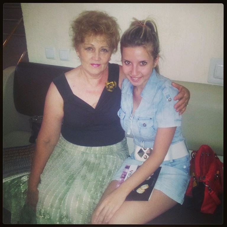 на Сколько Я выгляжу??))