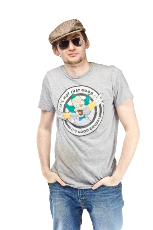 а Это Мой МУж!на Сколько Выглядит оН??