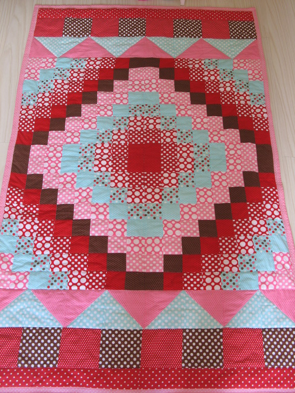 Декор для комнаты моей дочки.Лампа, одеяло,подушки