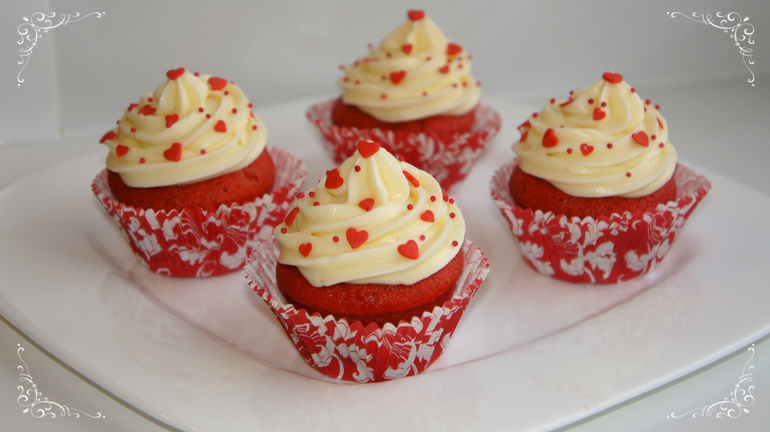 Капкейки красный бархат