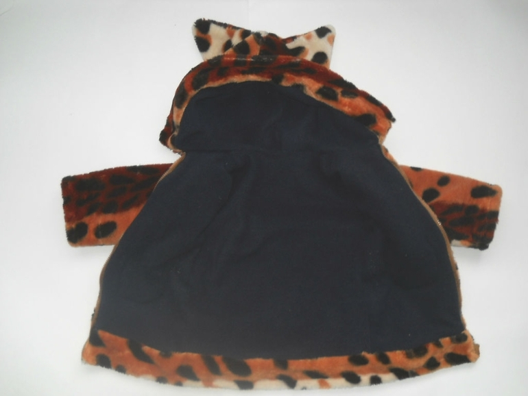 Сшила с теплого одеялка)