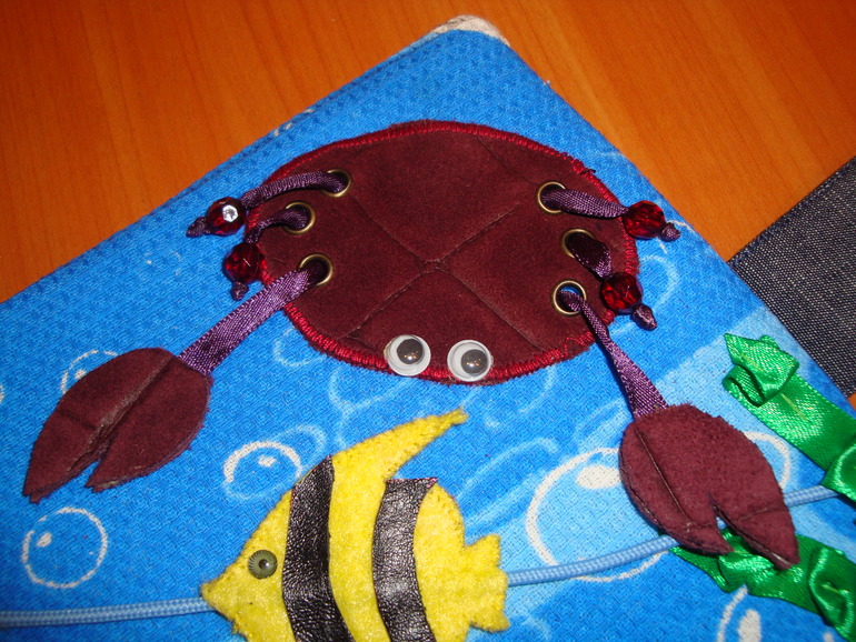 Развивающая книга (много фото)