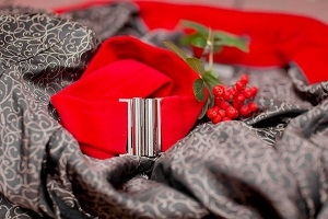 Одинаковые пальто для мамы и дочки или