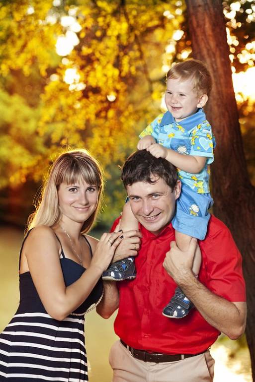 Замечательная семья, Олег,Ирина и Антошка!