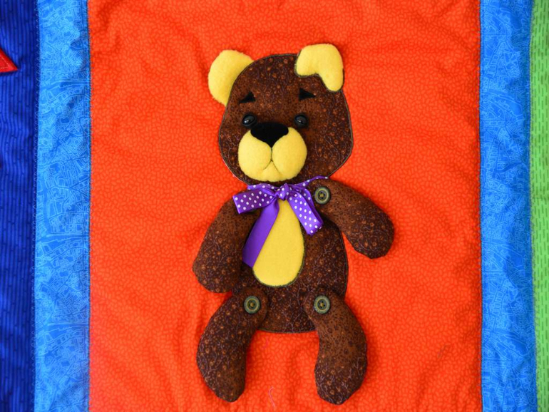 Развивающий коврик Веселая гусеница !!!