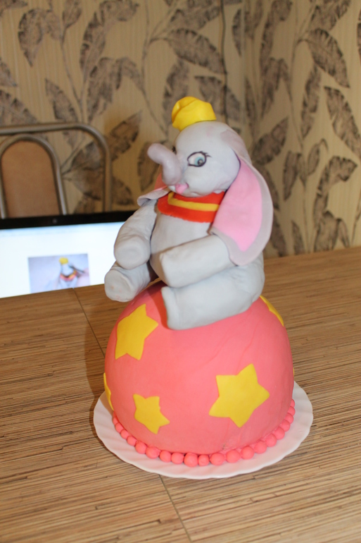 Сегодня нашей меньшенькой 8 месяцев!