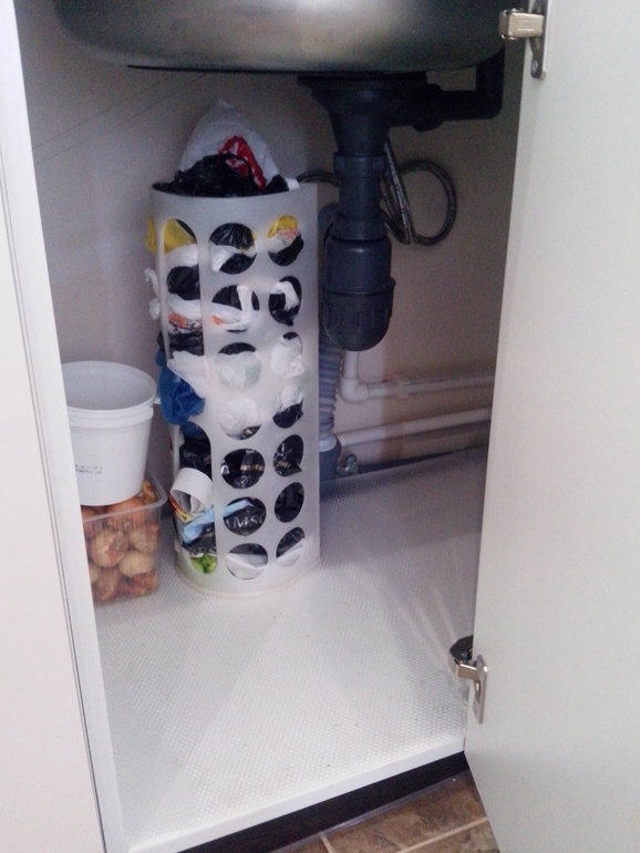 А можно я похвастаюсь кухней?