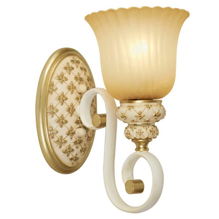 Коричневая или белая люстра в гостиную ?