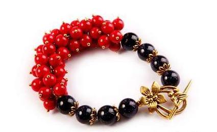 Браслет"Красное и черное"