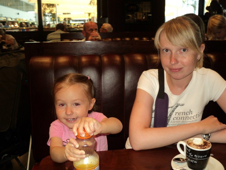 Помогите подобрать прическу,пожалуйста!