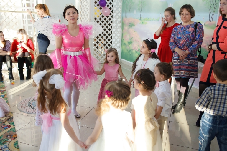 4 года: праздник для Принцесс)