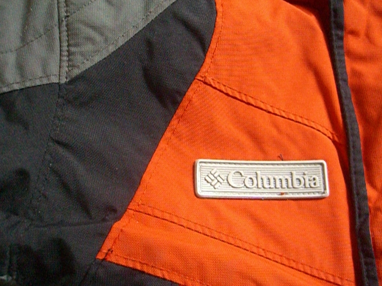 Куртка дм "Columbia" на 8 лет осень-весна 1100 руб