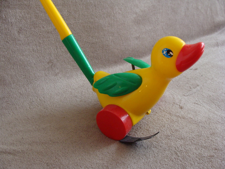 Развивающие игрушки