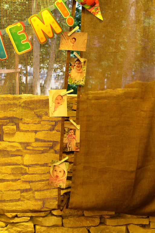 Годик в стиле пчелки)))