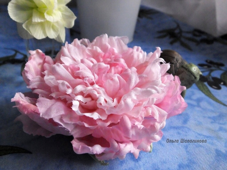 Цветы из шелка