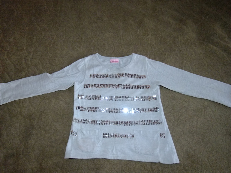 Продам кофточку Cherokee.