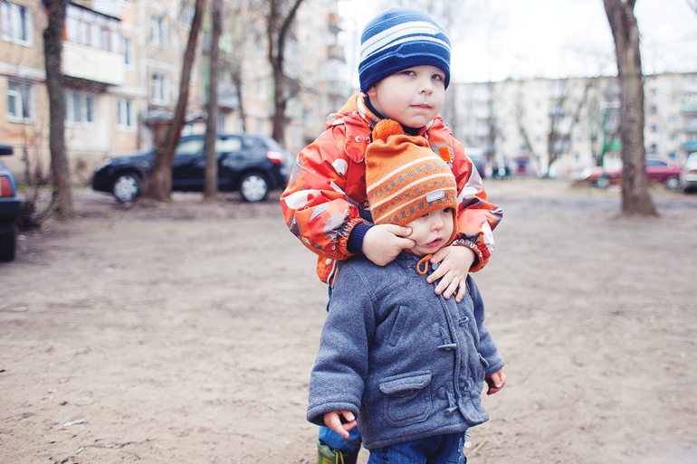 Мы гуляли во дворе..