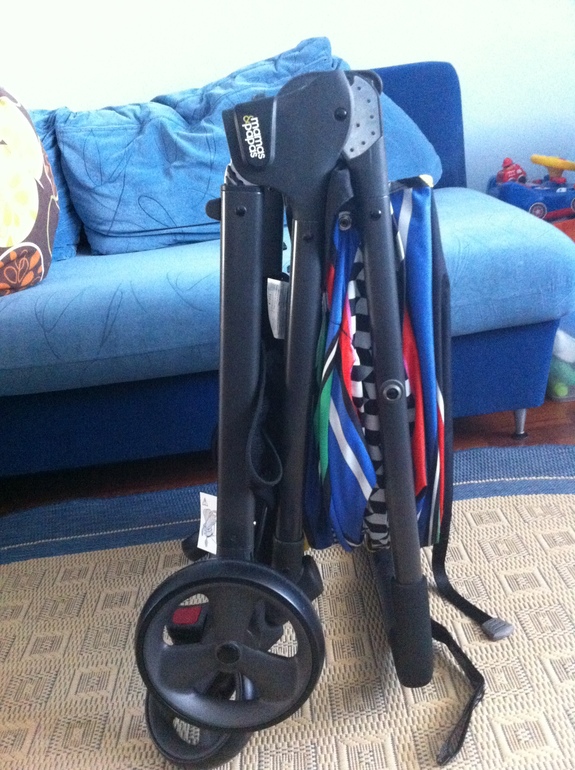 Новый жилец в нашем колясопарке от Mamas & Papas,Armadillo