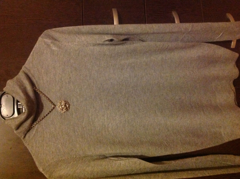 Чем украшают водолазку?