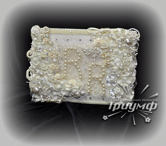 Альбомы для пожеланий, папки для свидетельств