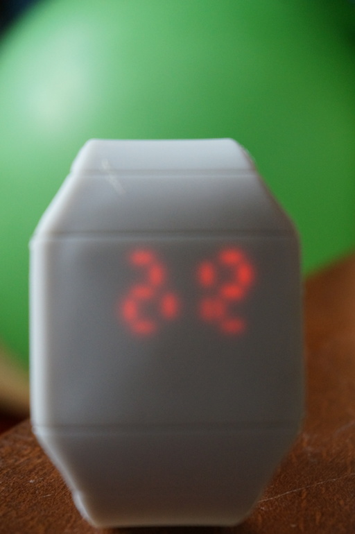 А вот и моя посылочка, довольна, как хомяк