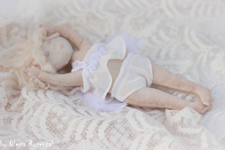 Куколки ищут дом