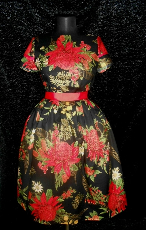 Новое!Строгая сексуальность,,,,или Кармен наших дней!))