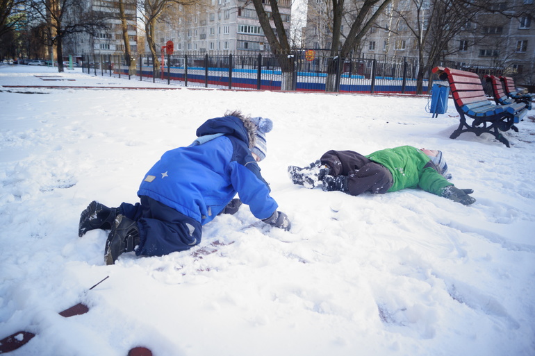 Наконец мы гуляем СПОКОЙНО :)