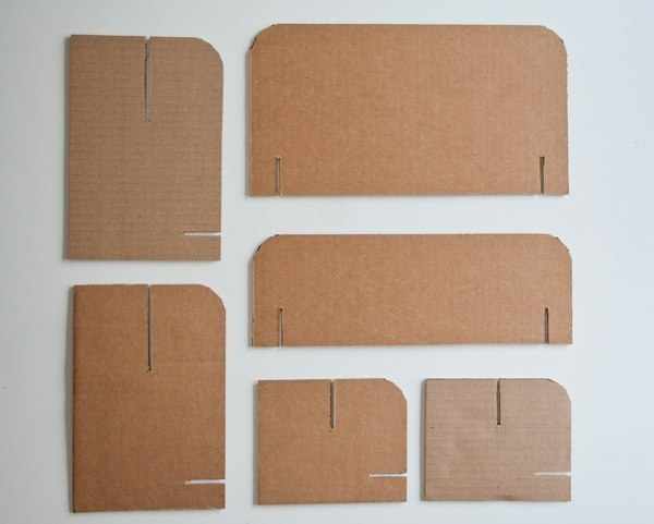 Кукольная кроватка.