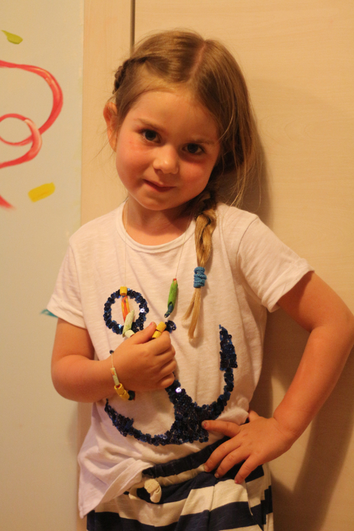 HandMade  или дизайнерские украшения от детей