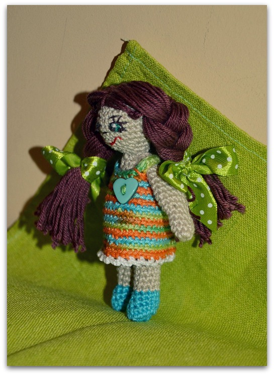 Куклы-сестры.