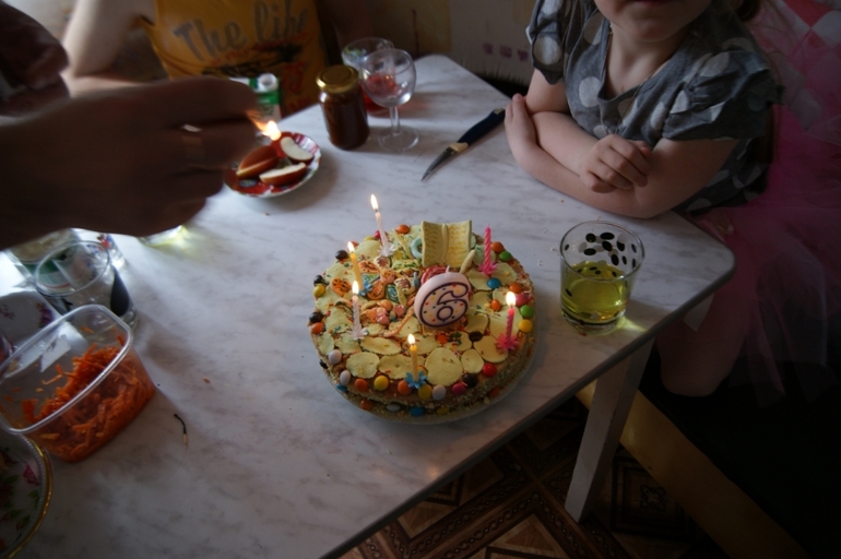 27,04,14геля и ника 6 + 6 девочкины праздники