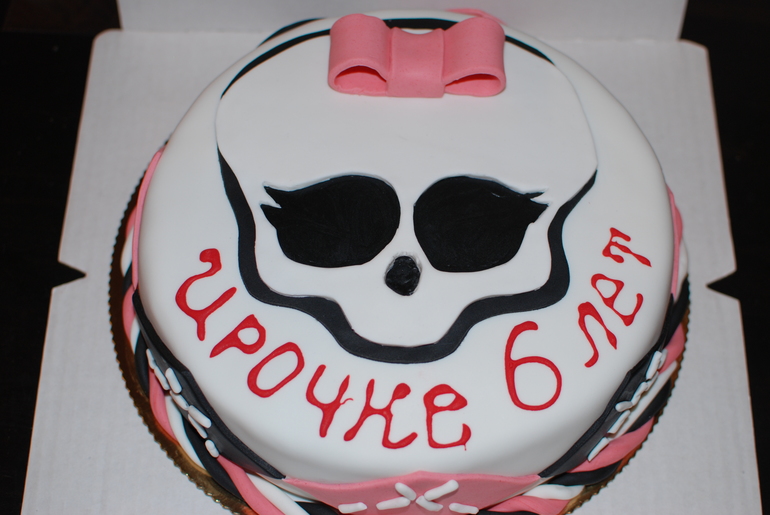 Монстр хай тортик и кексики