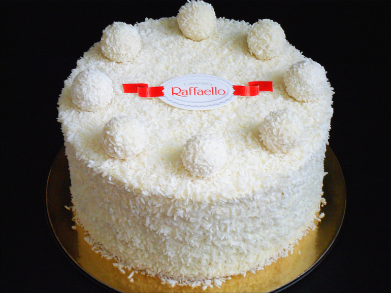 Raffaello Cake 2))