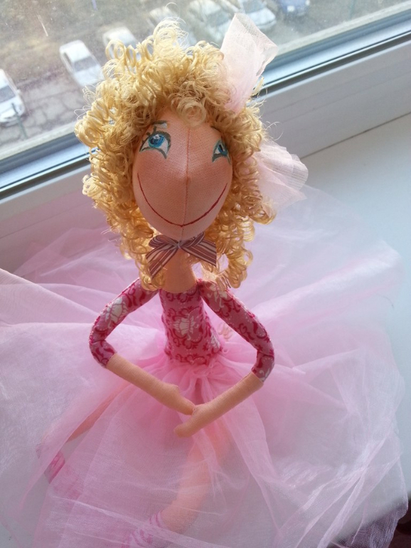 Девочка в пачке. Продается