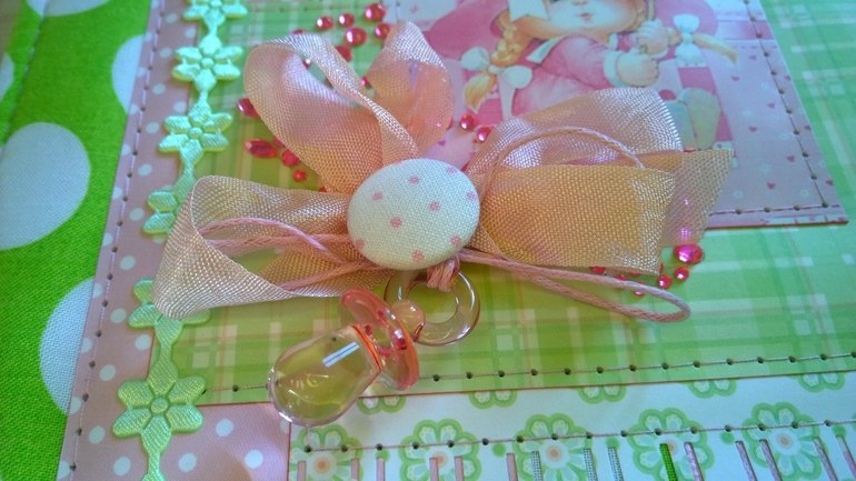 Короб для хранения первых вещей ребеночка