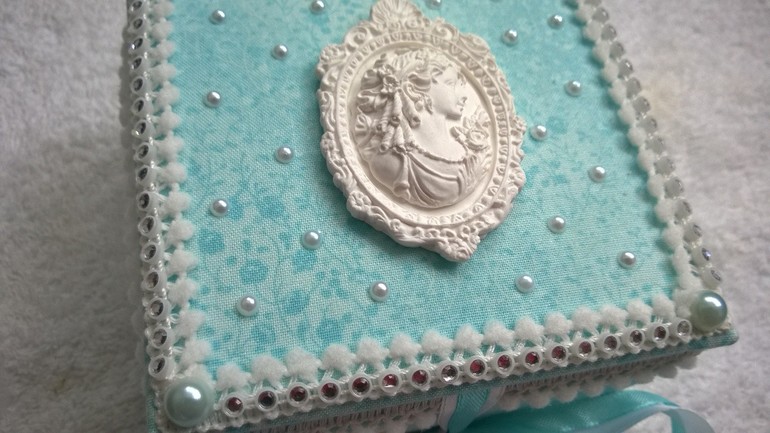 100 причин любить тебя)))