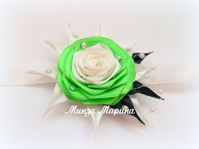 Розочки на ленточках