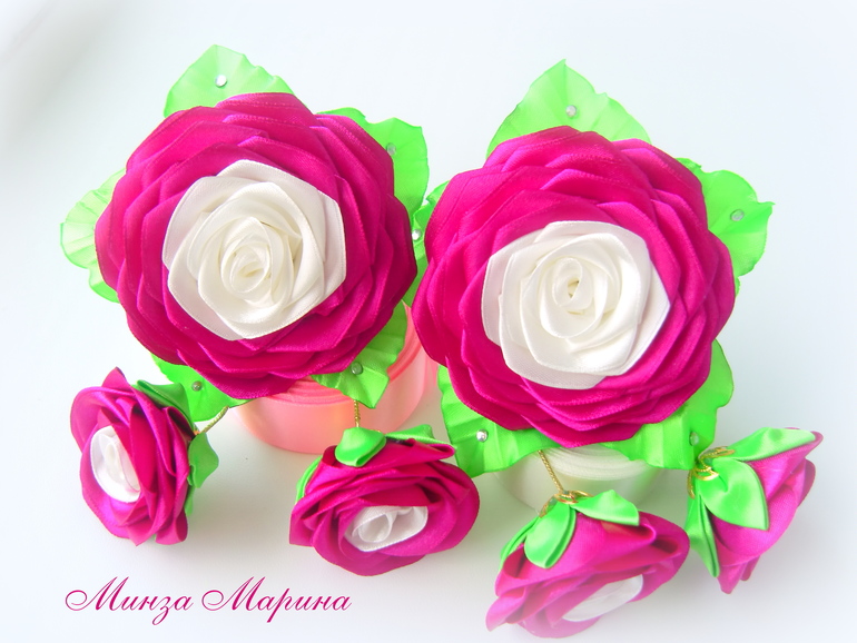 *** Розочки с бутонами ***