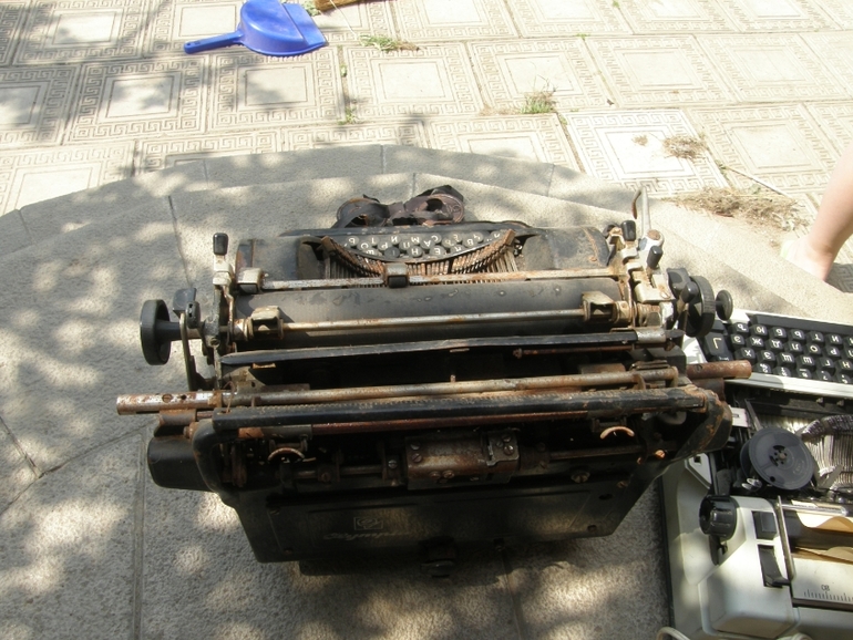 Осталось отмыть и приспособить в интерьере))