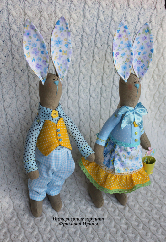 Зайцы весенние