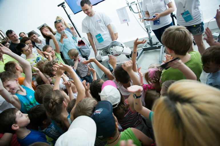 Бал Роботов-2014