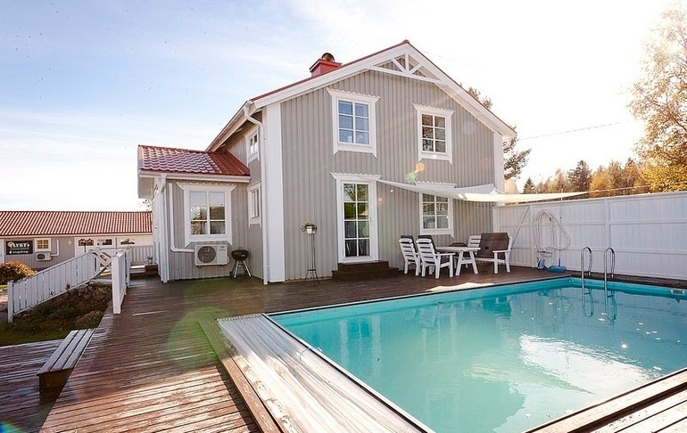 Лаконичность и графичность. Классический образец.