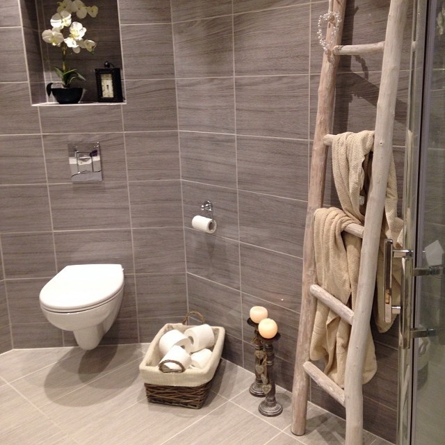 Самые нужные вещи. Деревянная лестница