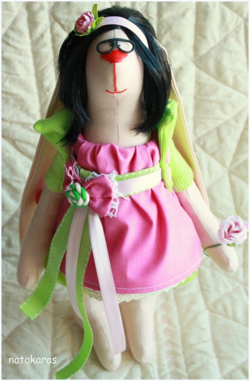 очень необычная зайка