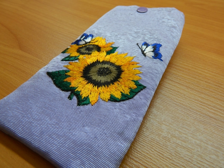 автоподушки, футболки с машинной вышивкой