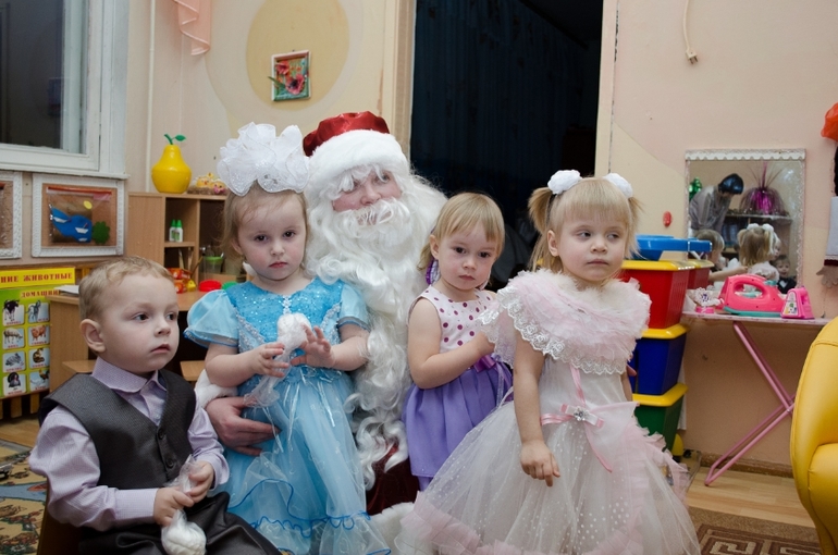 Получила фото с утренника